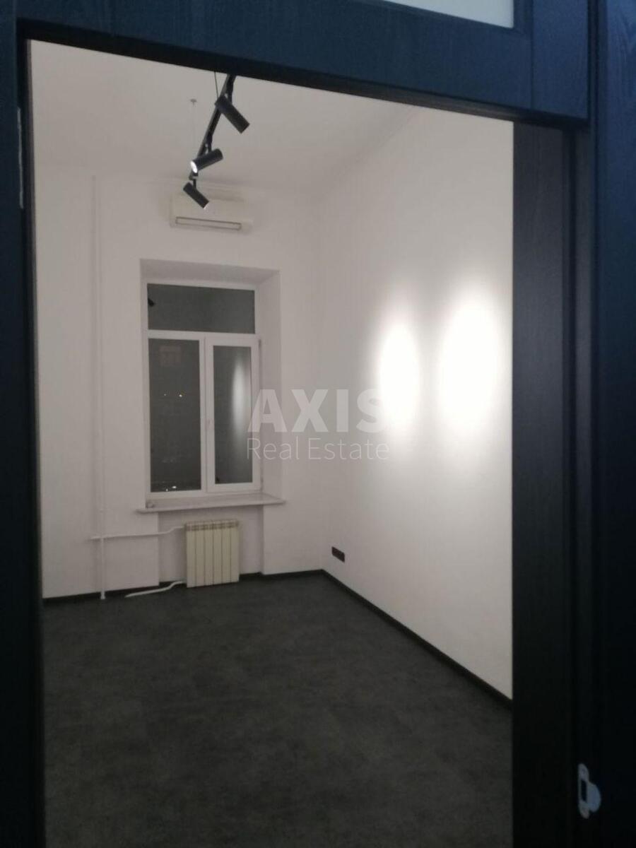 Office vul. Velyka Vasyl'kivs'ka 43, 98m212