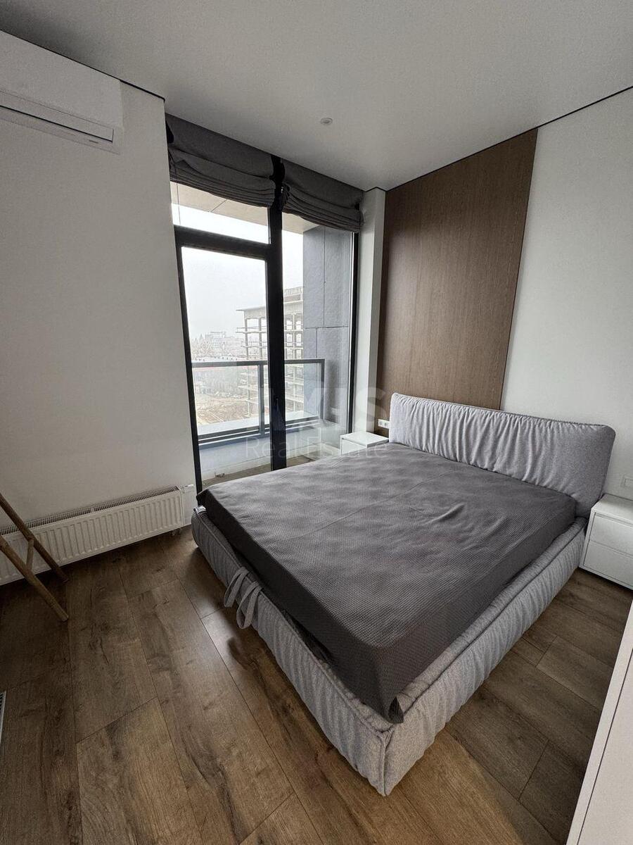 2k apartment vul. Hohlovyh Sim'i' 82
