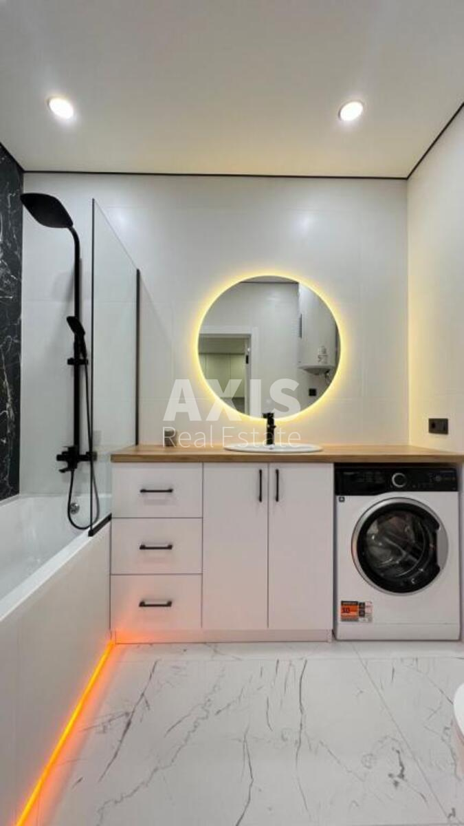 1k apartment vul. Rodyny Kristeriv 168