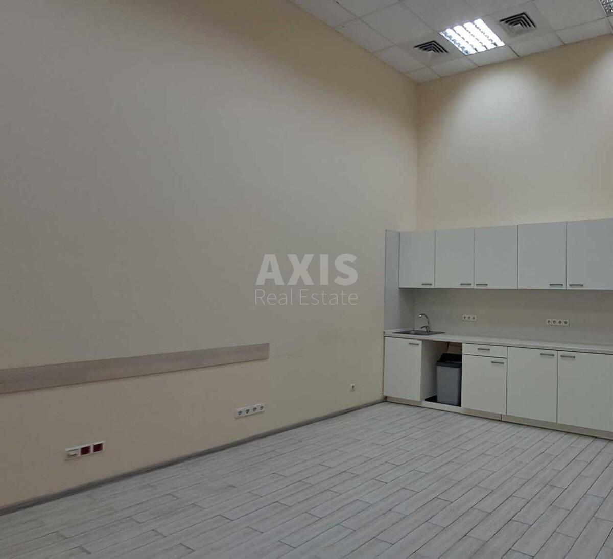 Office vul. Bul'varno-Kudrjavs'ka 22/24, 783m24