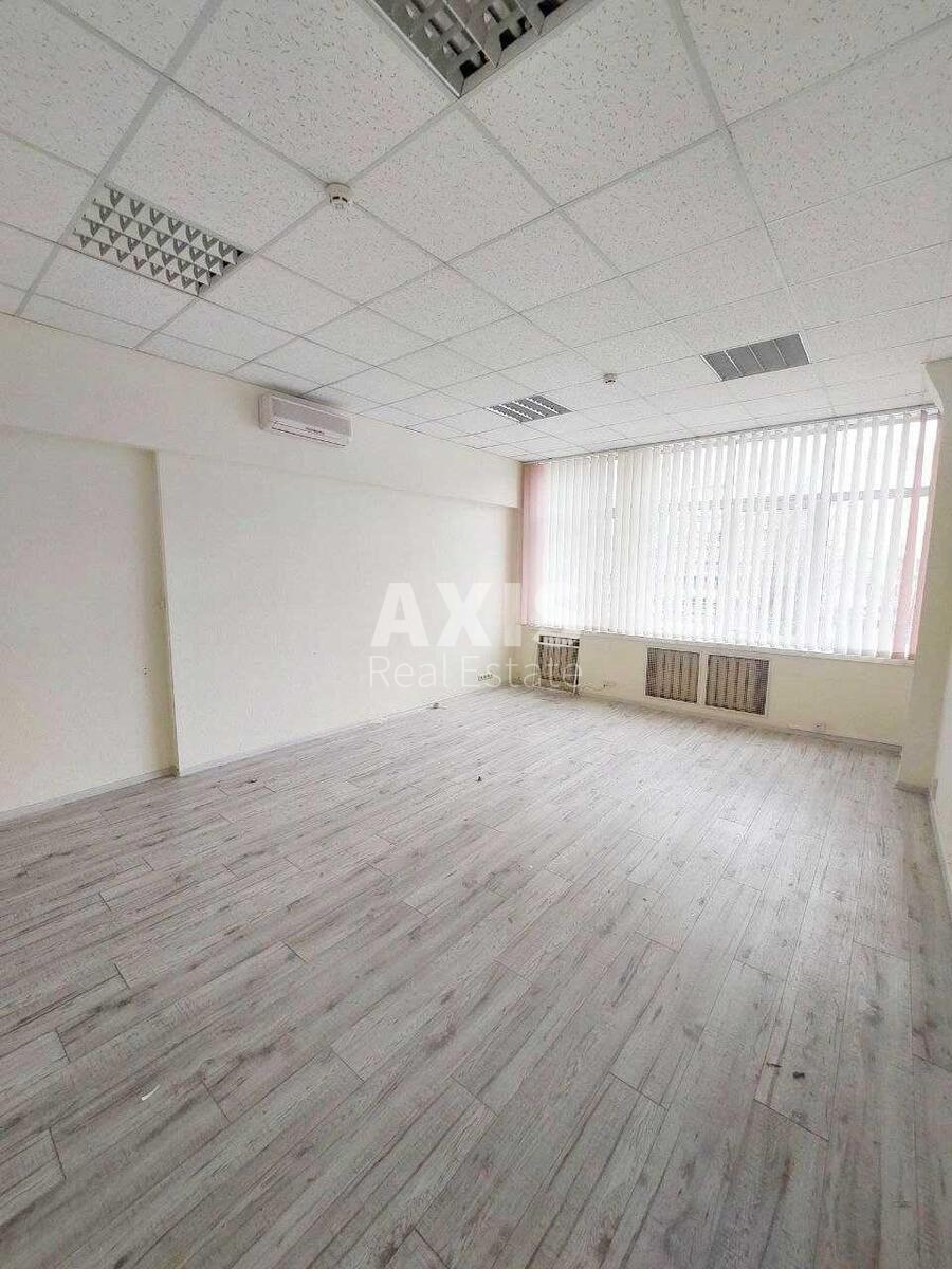 Офіс вул. Генерала Алмазова 18/7, 39м260447