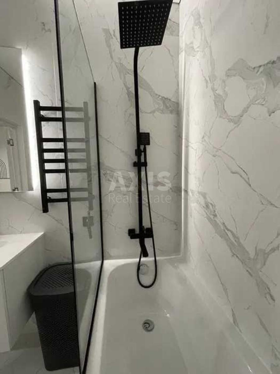 2k apartment vul. Antonovycha 1095