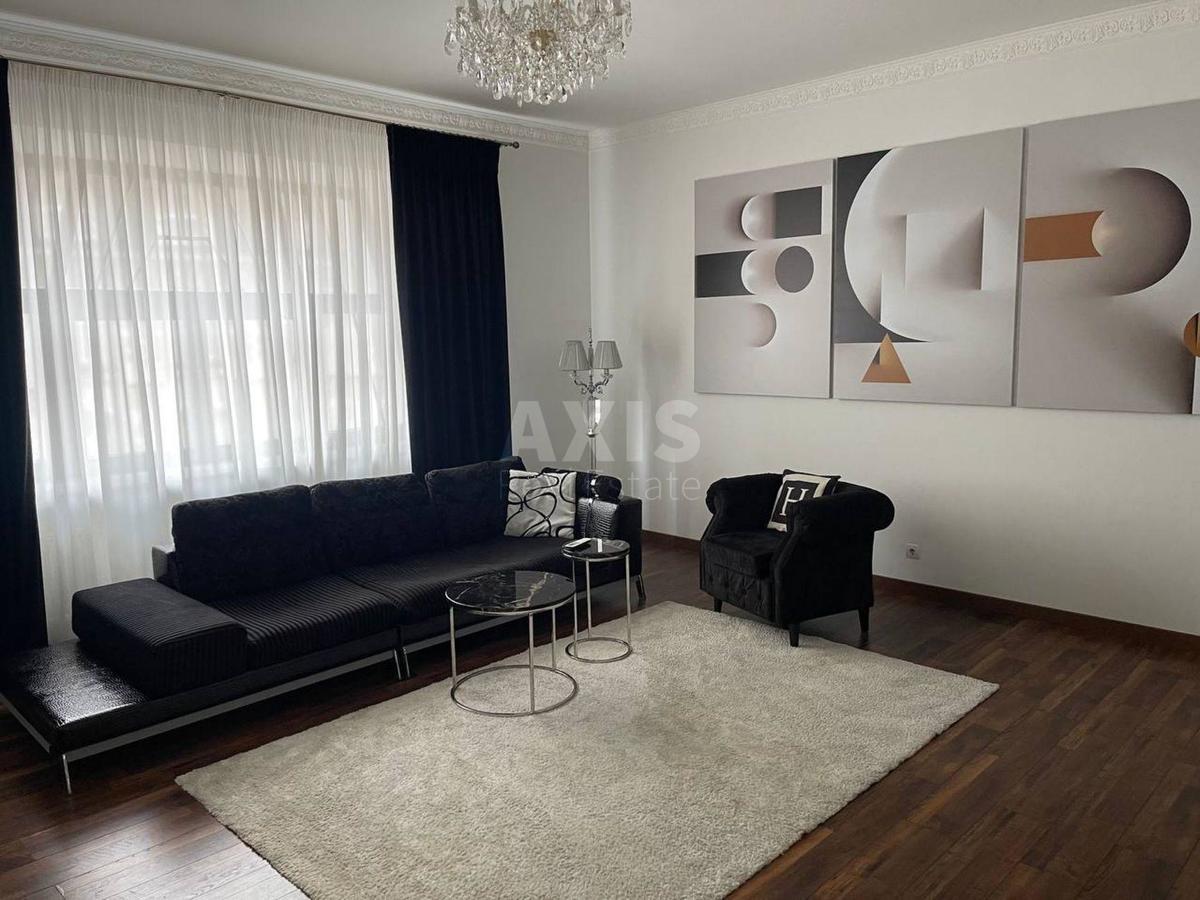 3k apartment vul. Vozdvyzhens'ka 221