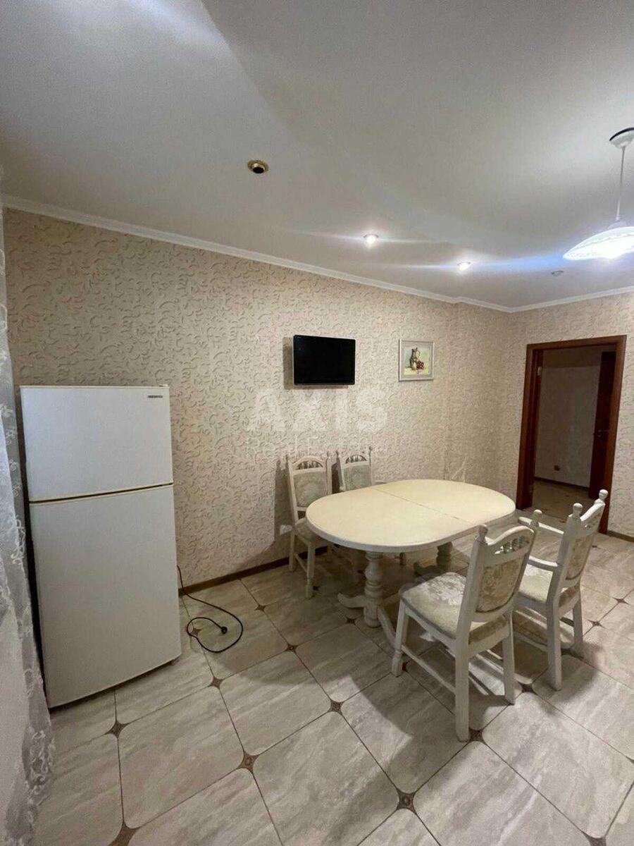 3k apartment vul. Golosii'vs'ka 13597086