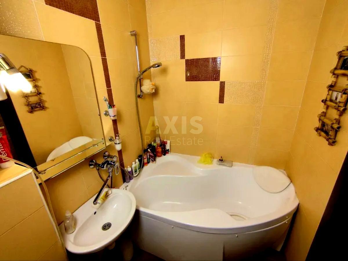 2k apartment vul. Yulia Zdanovska 60/5639859