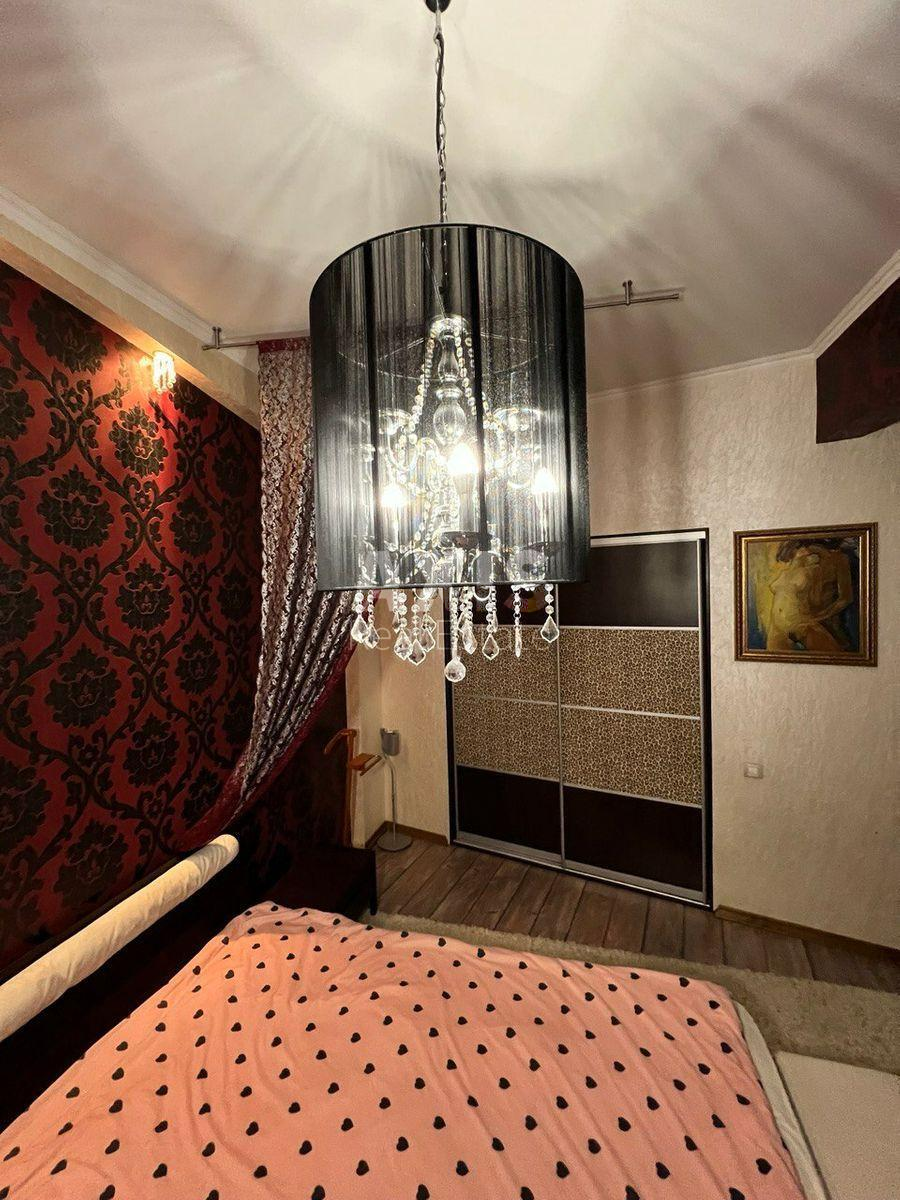 4к квартира ул. Крещатик 25561718