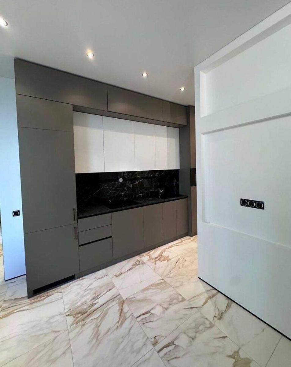 2k apartment vul. Dragomyrova Myhajla 14А