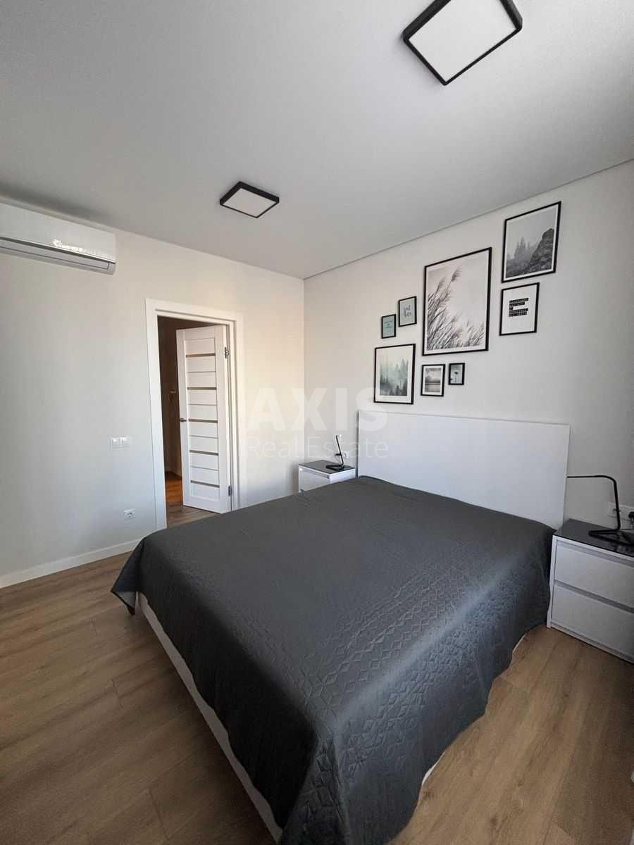 2k apartment nab. Dniprovs'ka 184