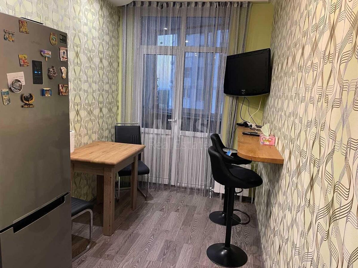 1k apartment vul. Svitla 30