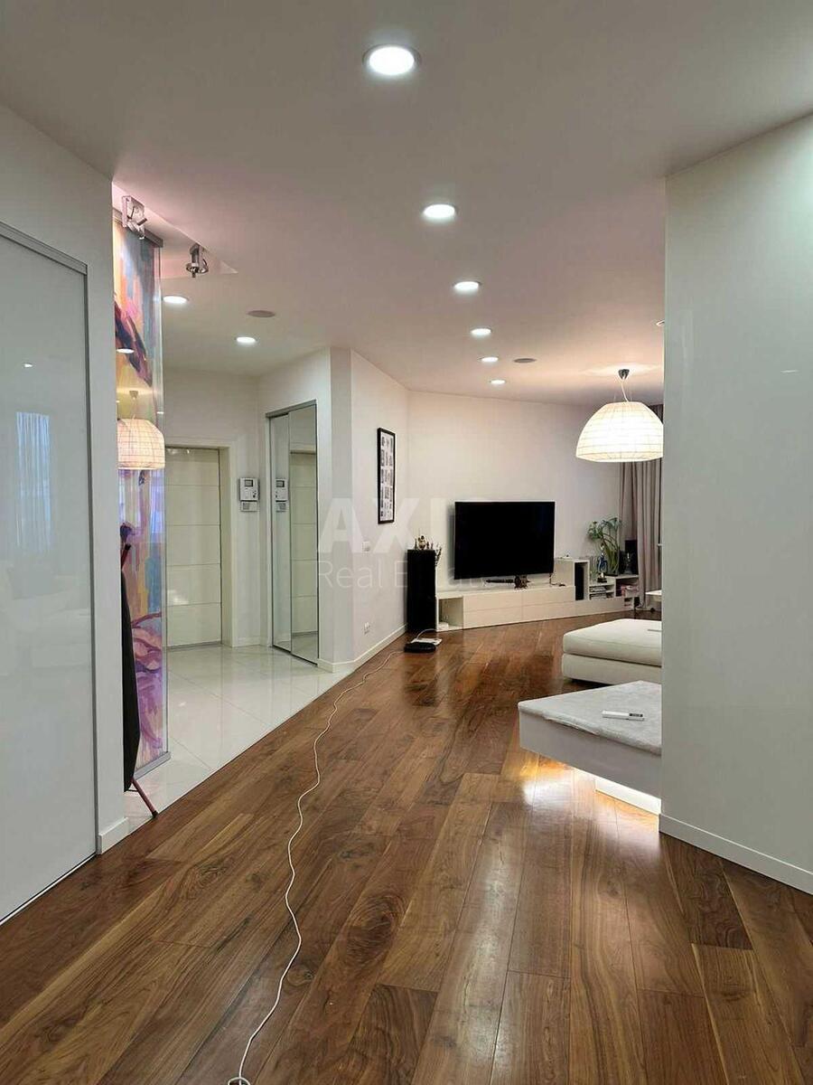 3k apartment vul. Vasylya Tyutyunnyka 37/1612158