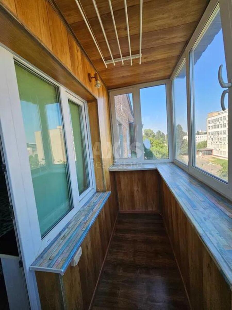 4k apartment vul. Tul'chyns'ka 78