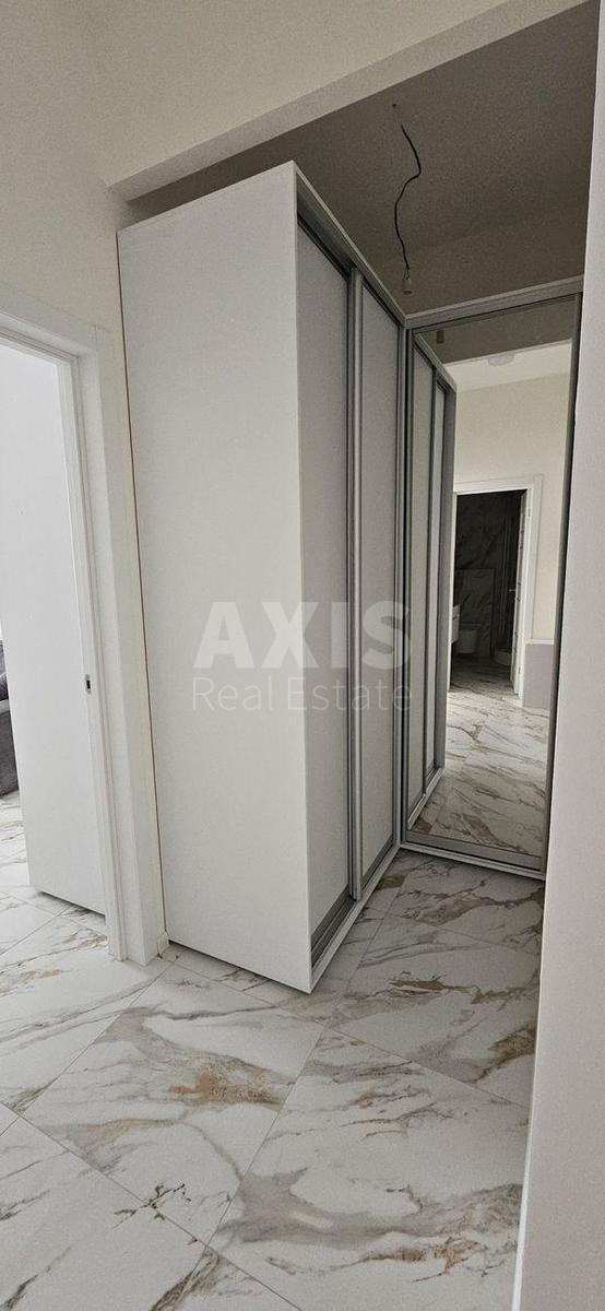 1k apartment vul. Red'chyns'ka 72