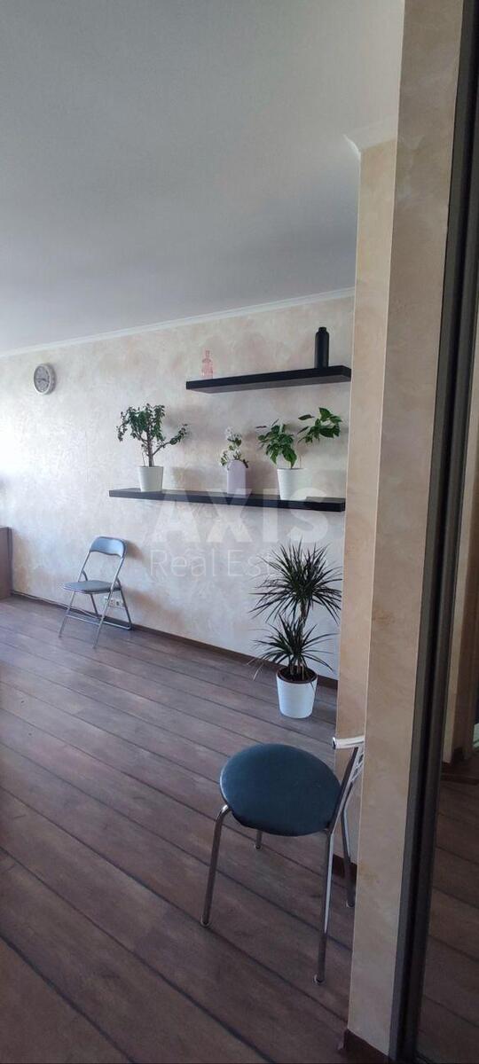 1k apartment vul. Entuziastiv 27617346