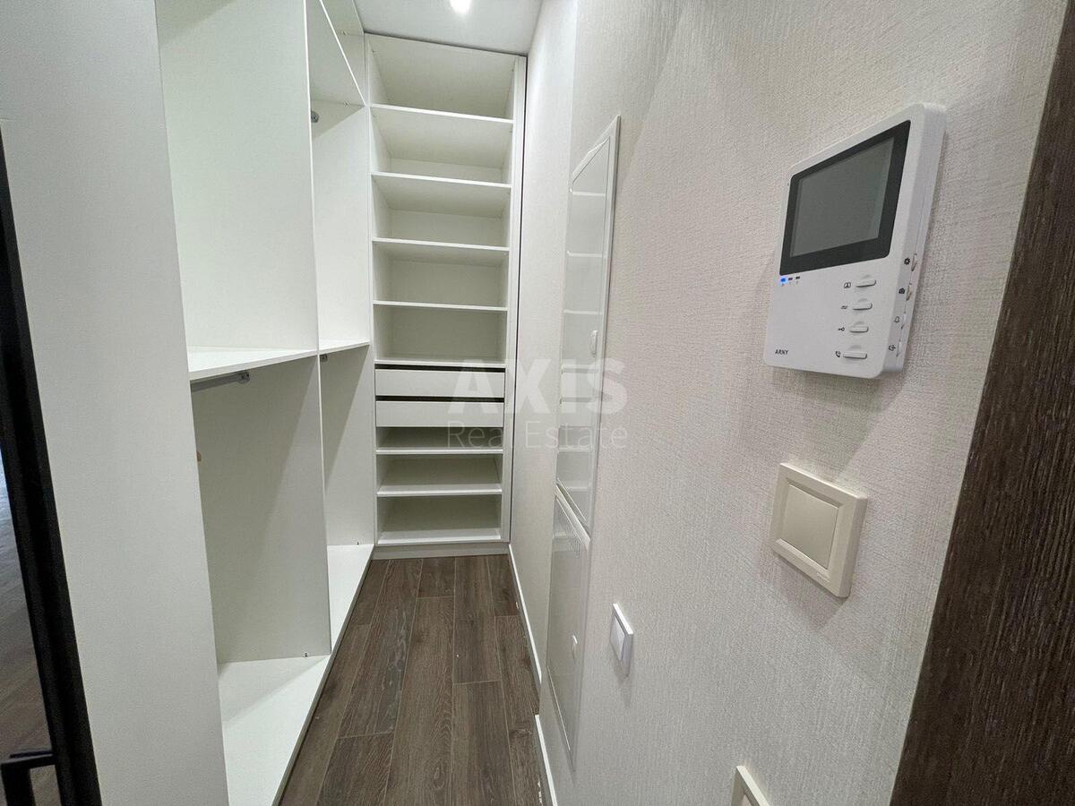 4k apartment vul. Chornovola V'jacheslava 25782518