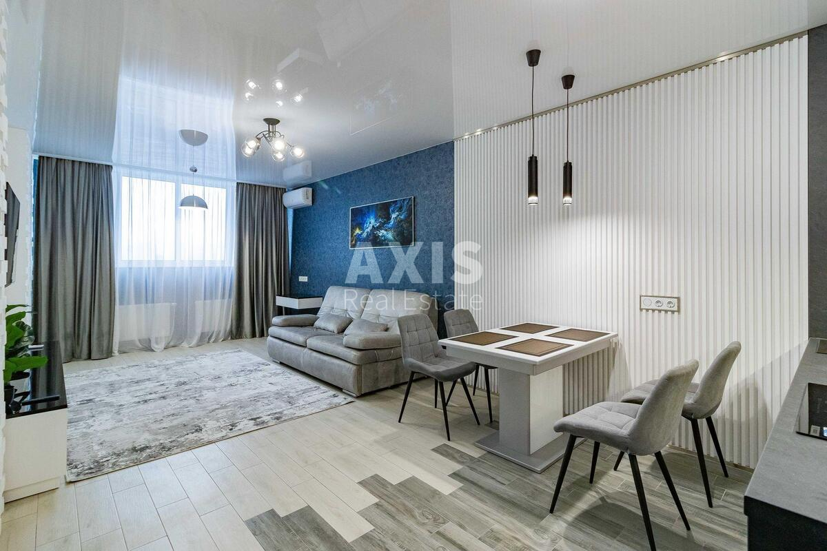 1k apartment pr-t Berestejskij 5Б589853