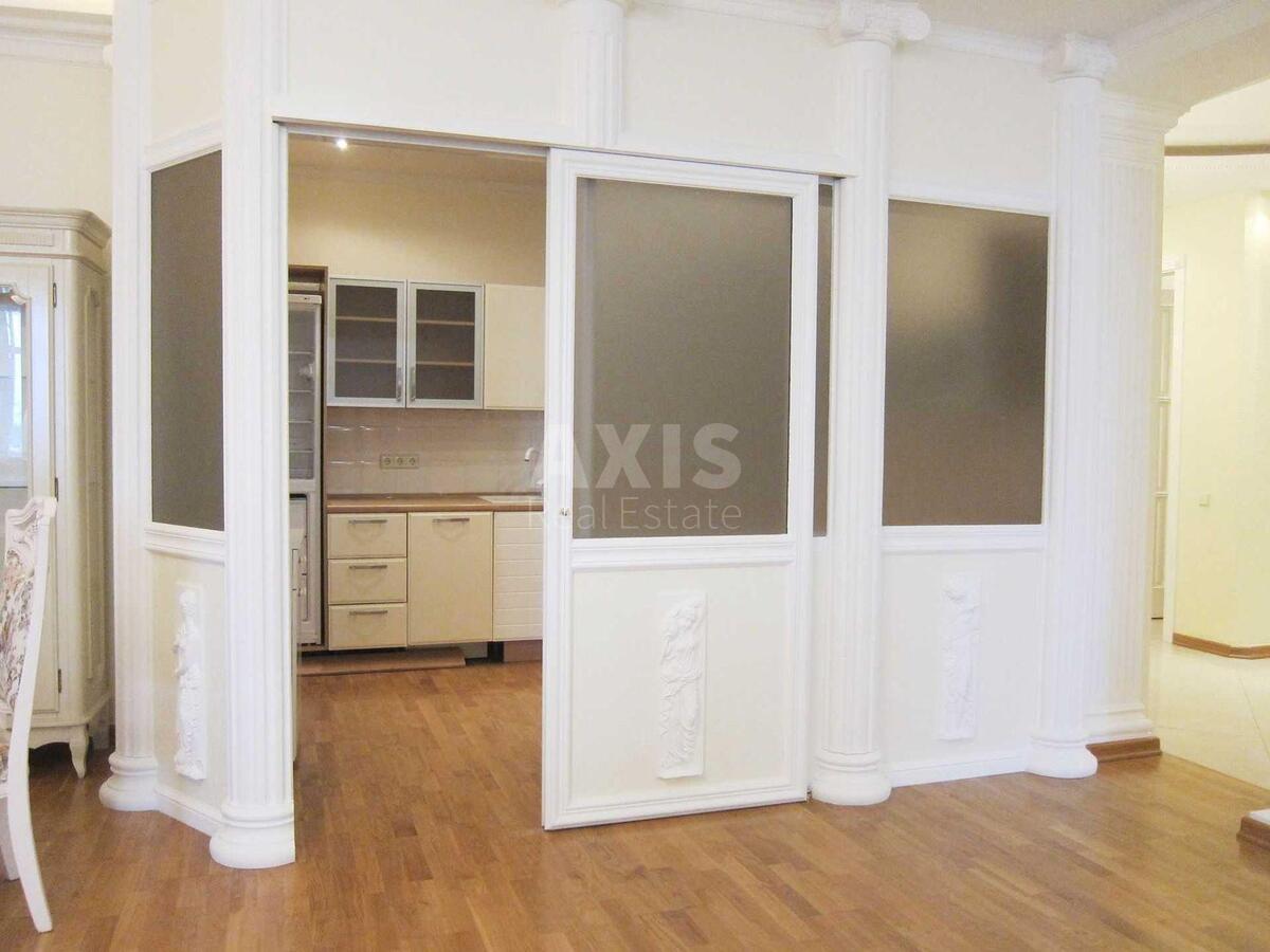 3k apartment vul. Patorzhyns'kogo 145