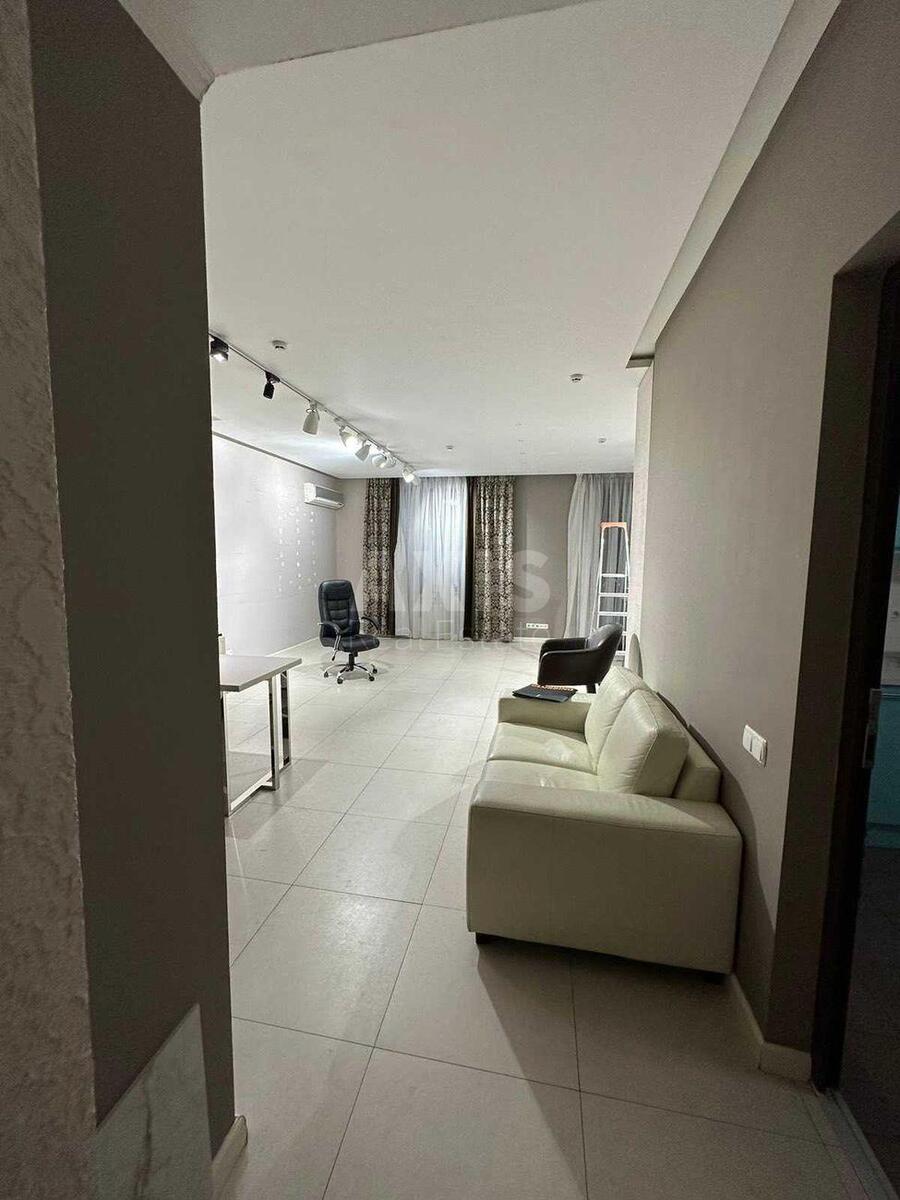 Office vul. Tymoshenka Marshala 21, корп. 6, 200m27