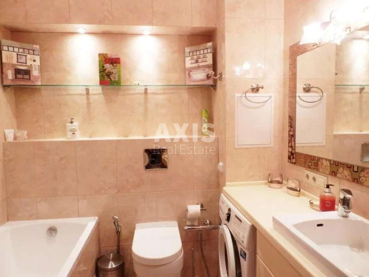 2k apartment vul. Antonovycha 254