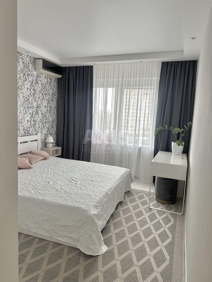 3k apartment vul. Jablons'koi' Tetjany 6489514