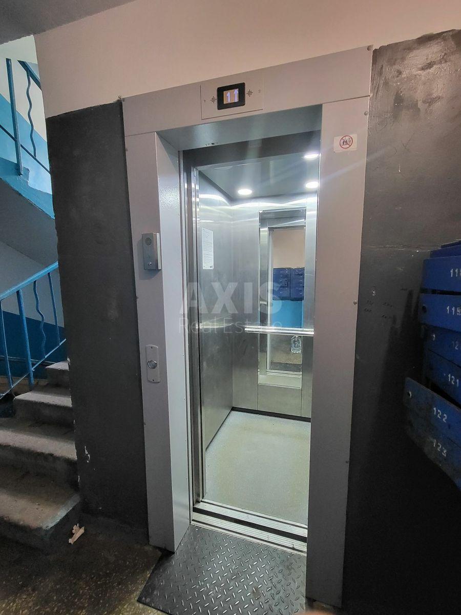 1k apartment vul. Chervonozavods'ka 2/137