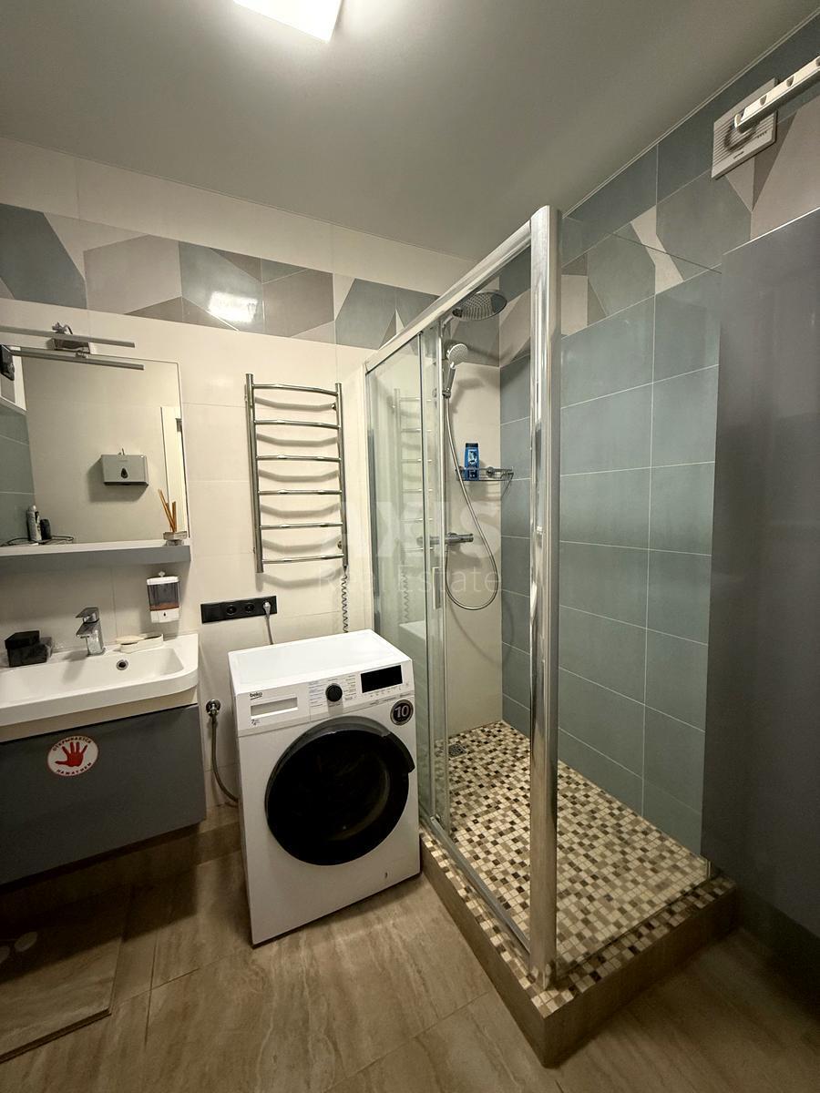 2k apartment vul. Mykil's'ko-Slobids'ka 105896413