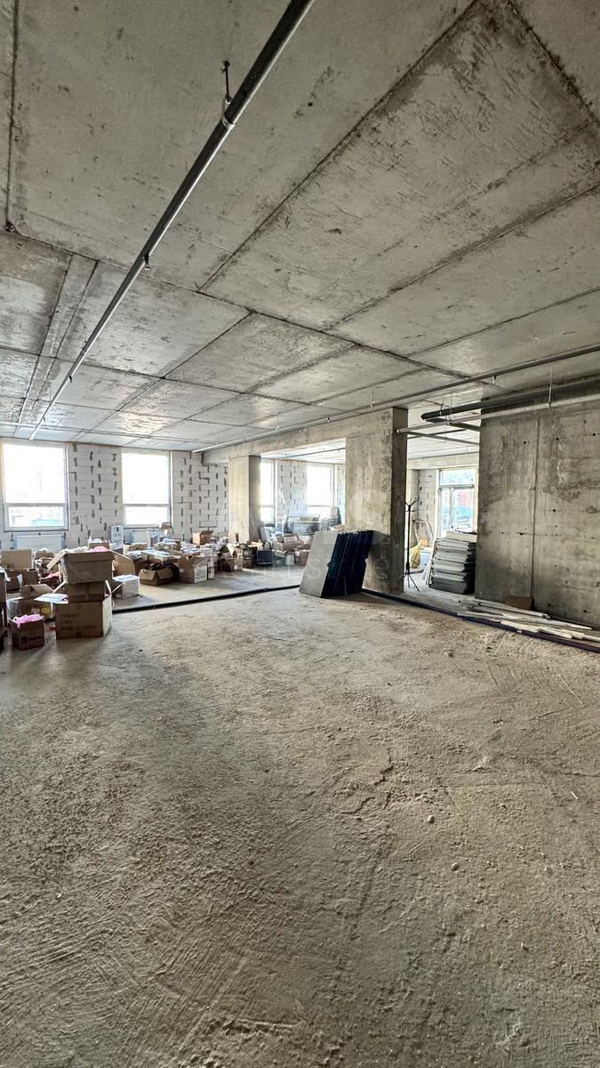 Офис пр-т Бажана Николая 17, 163м2632602