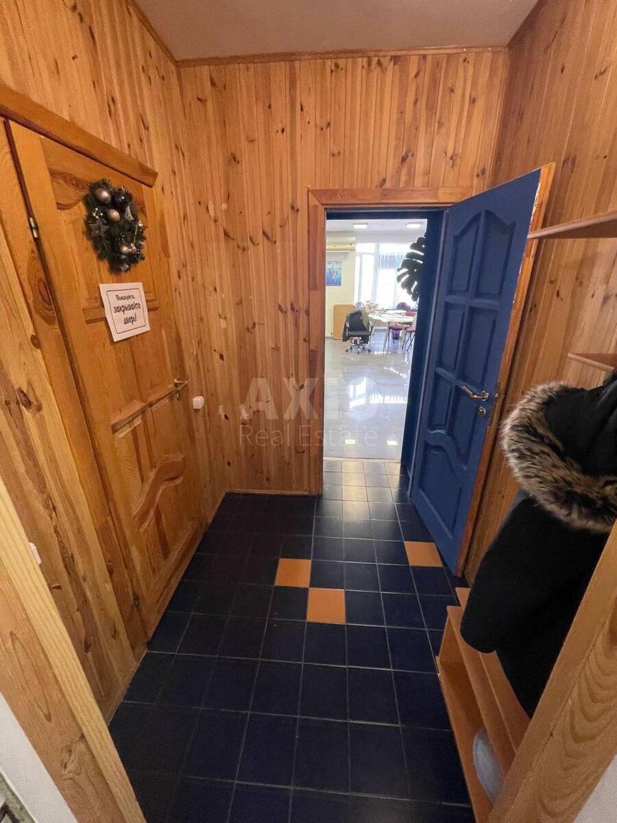 Office vul. Vvedens'ka 29/58, 95m2562218