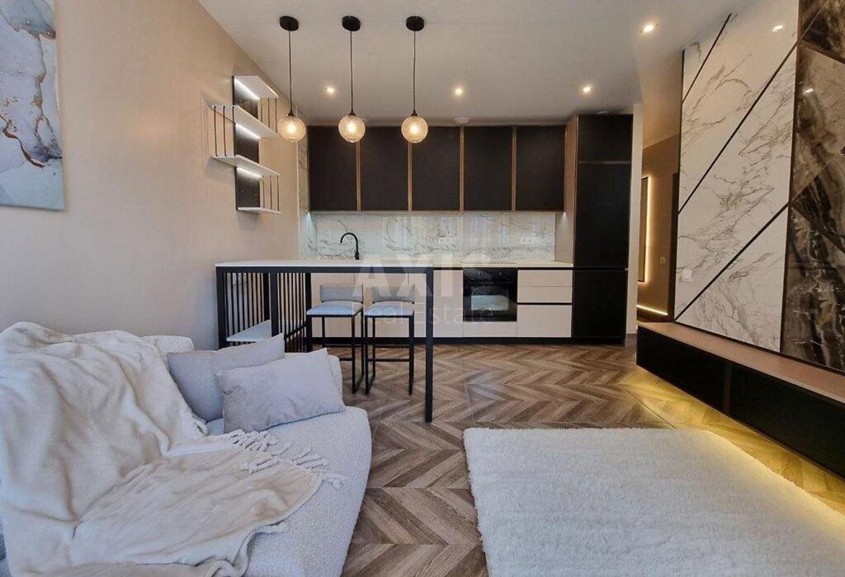 1k apartment vul. Radchenka Petra 27
