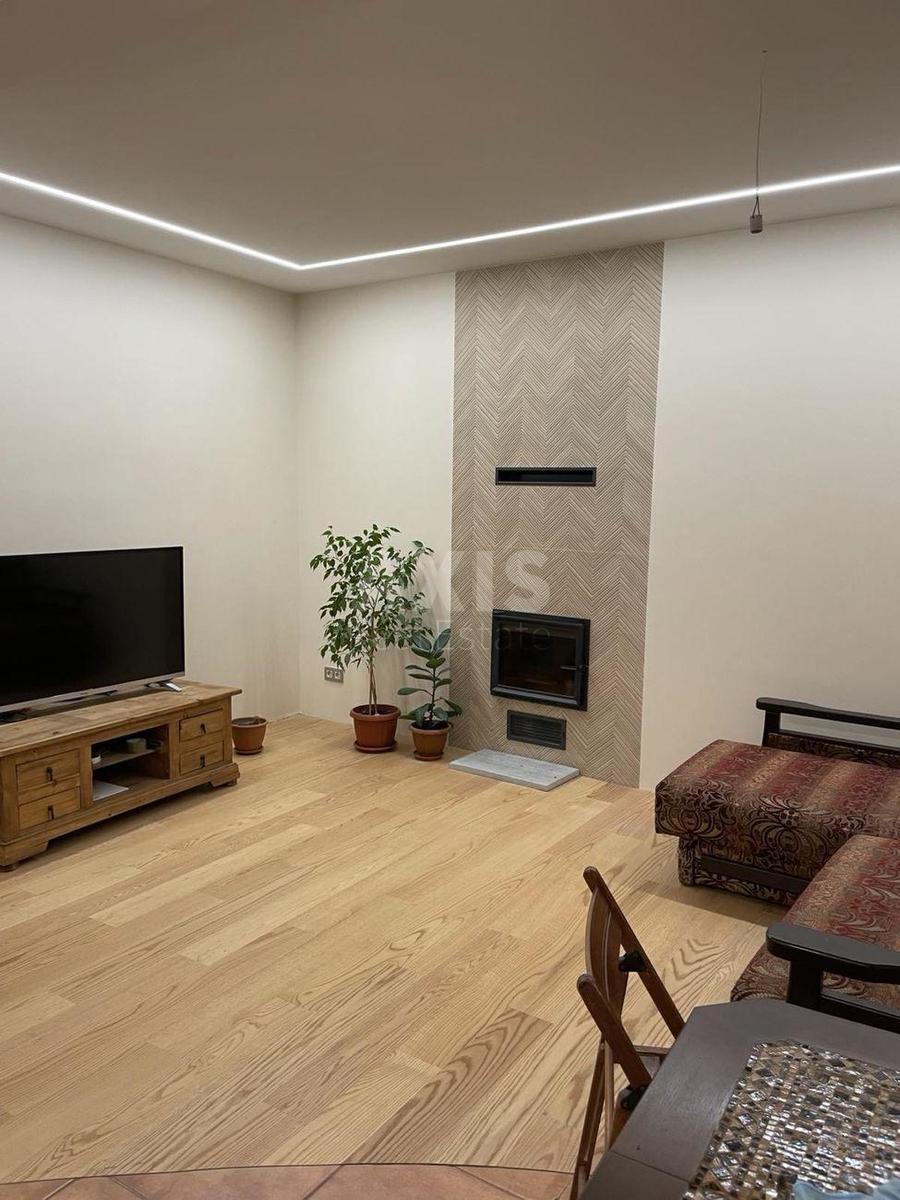 4k apartment vul. Saksagans'kogo 460