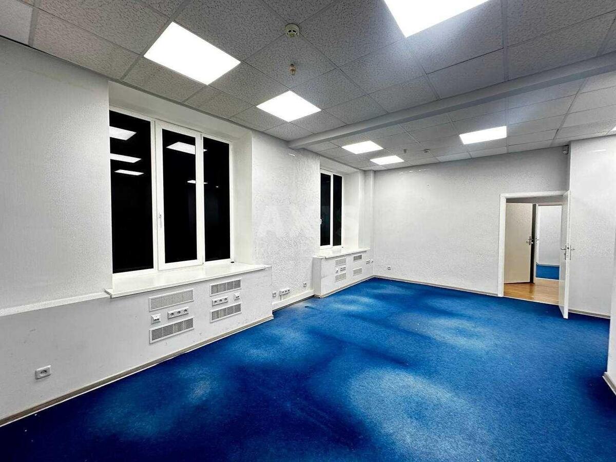 Trade object vul. Cytadel'na 6, 240m2554291