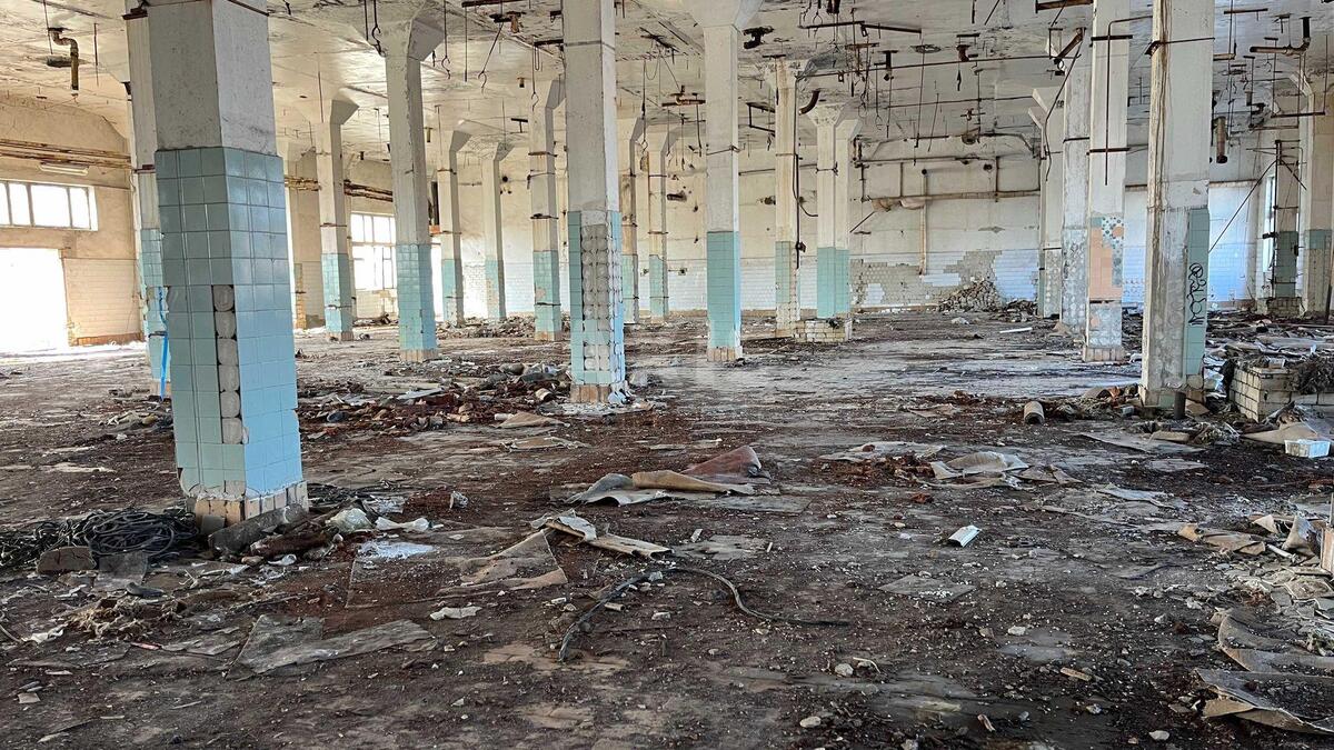 Service object vul. Zroshuval'na 5, 3000m21