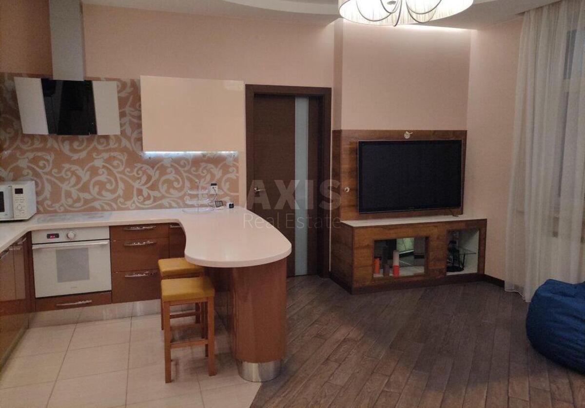 3k apartment vul. Staronavodnyc'ka 6Б614980