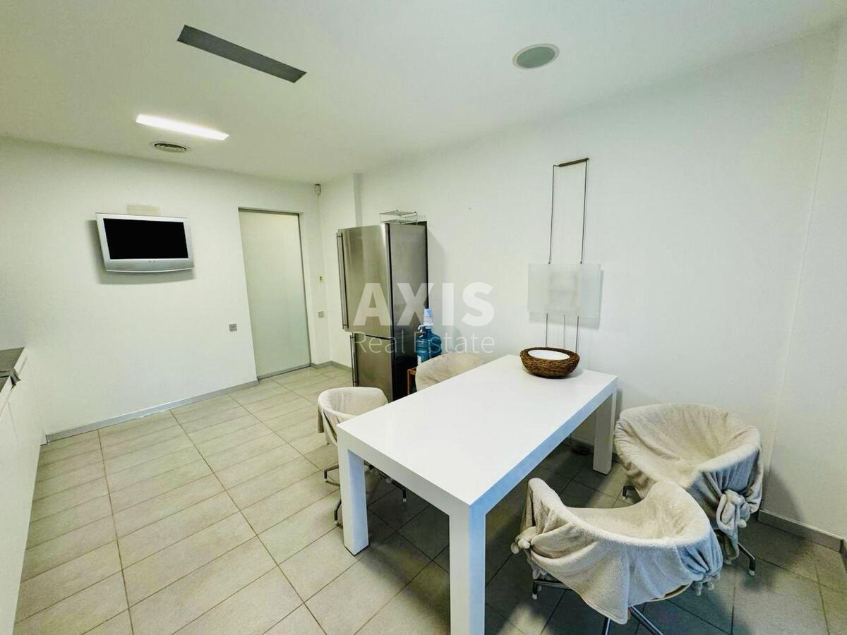 3k apartment vul. Nazarivs'ka 116
