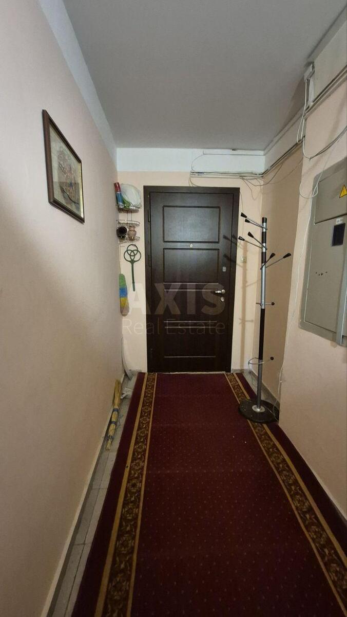 2к квартира ул. Ахматовой Анны 16Г6142110