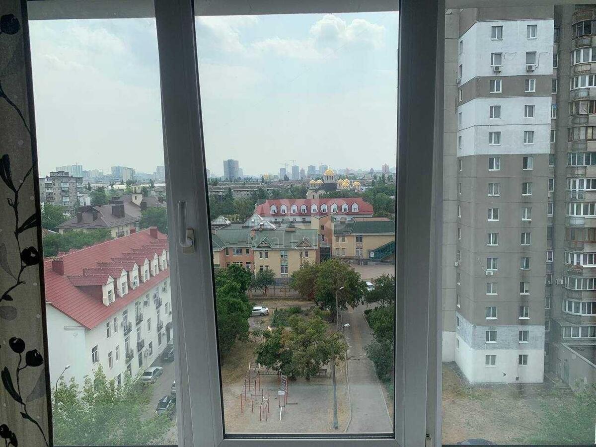 3k apartment vul. Budivel'nykiv 27А1