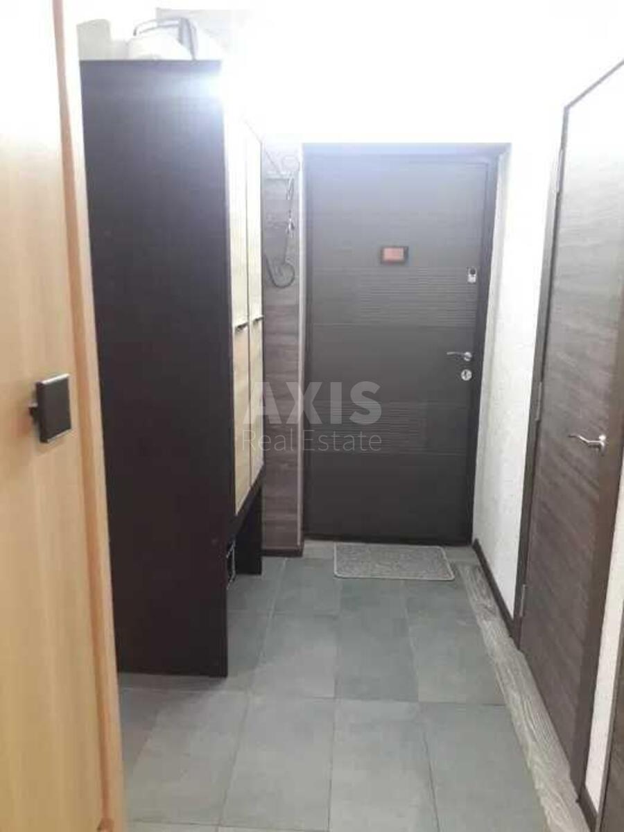 2k apartment pr-t Komarova Kosmonavta 11563946