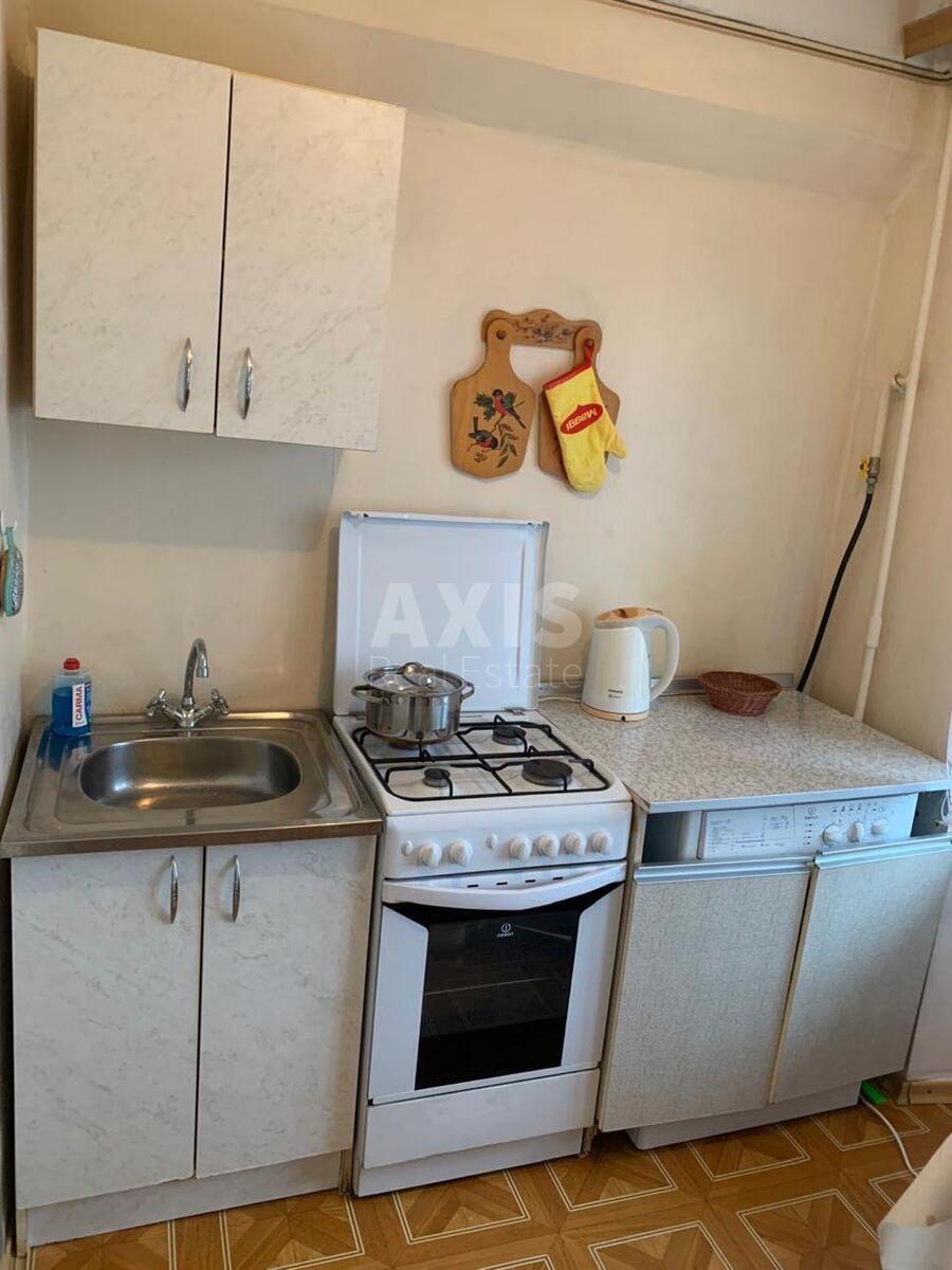 1k apartment pr-t Obolons'kyj 7Б56443