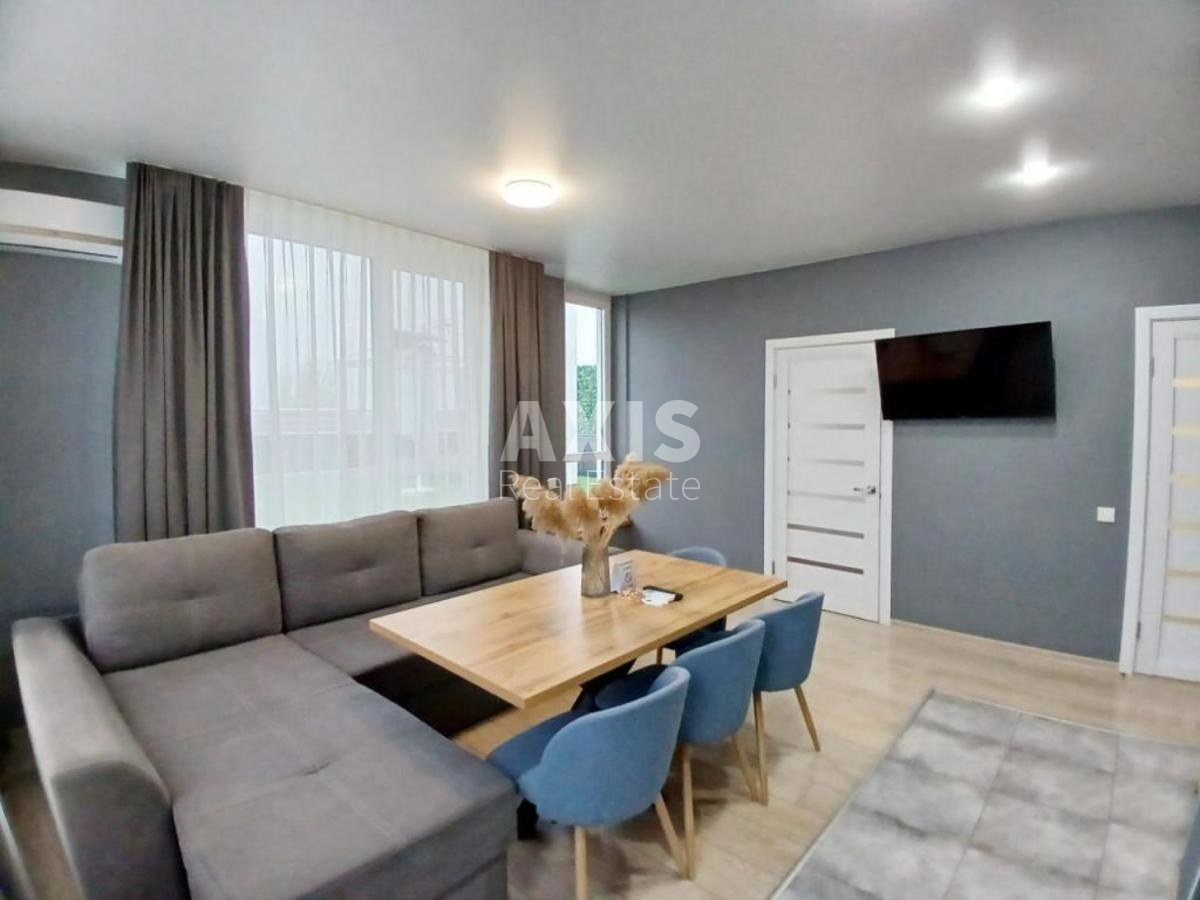 2k apartment vul. Syrec'ko-Sadova 11