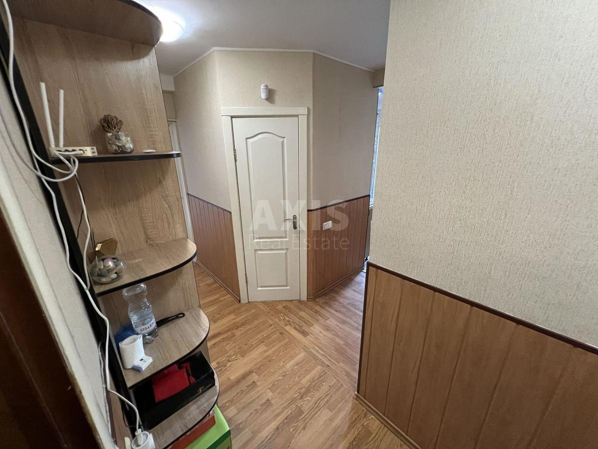 1k apartment vul. Serafymovycha 7А3