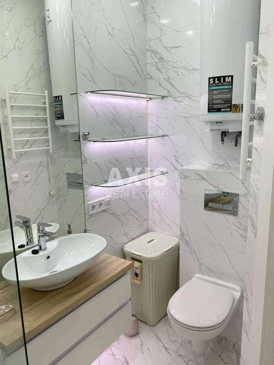 2к квартира ул. Михаила Максимовича 26Г270704