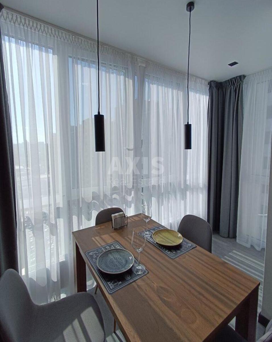 1k apartment prov. Baltijs'kyj 22/250