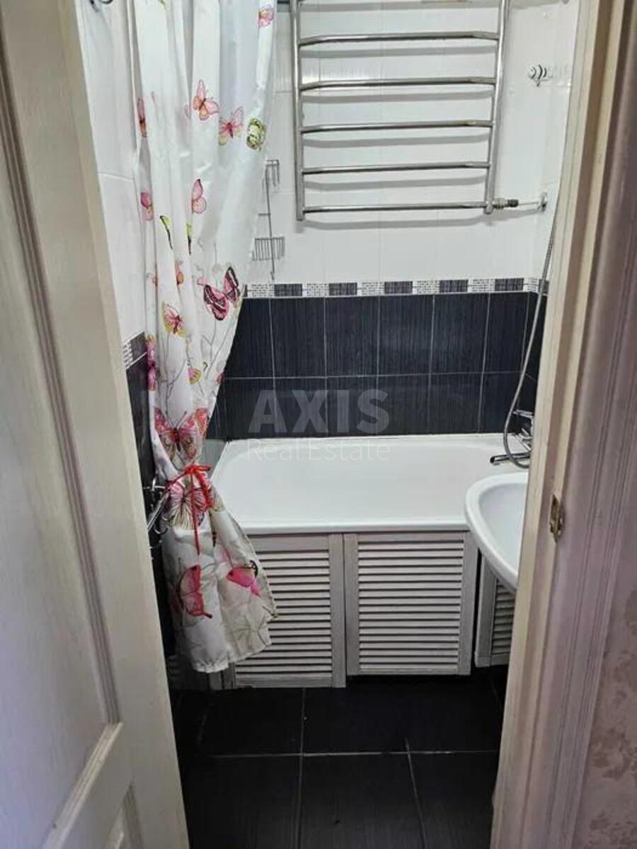 4k apartment vul. Tul'chyns'ka 79