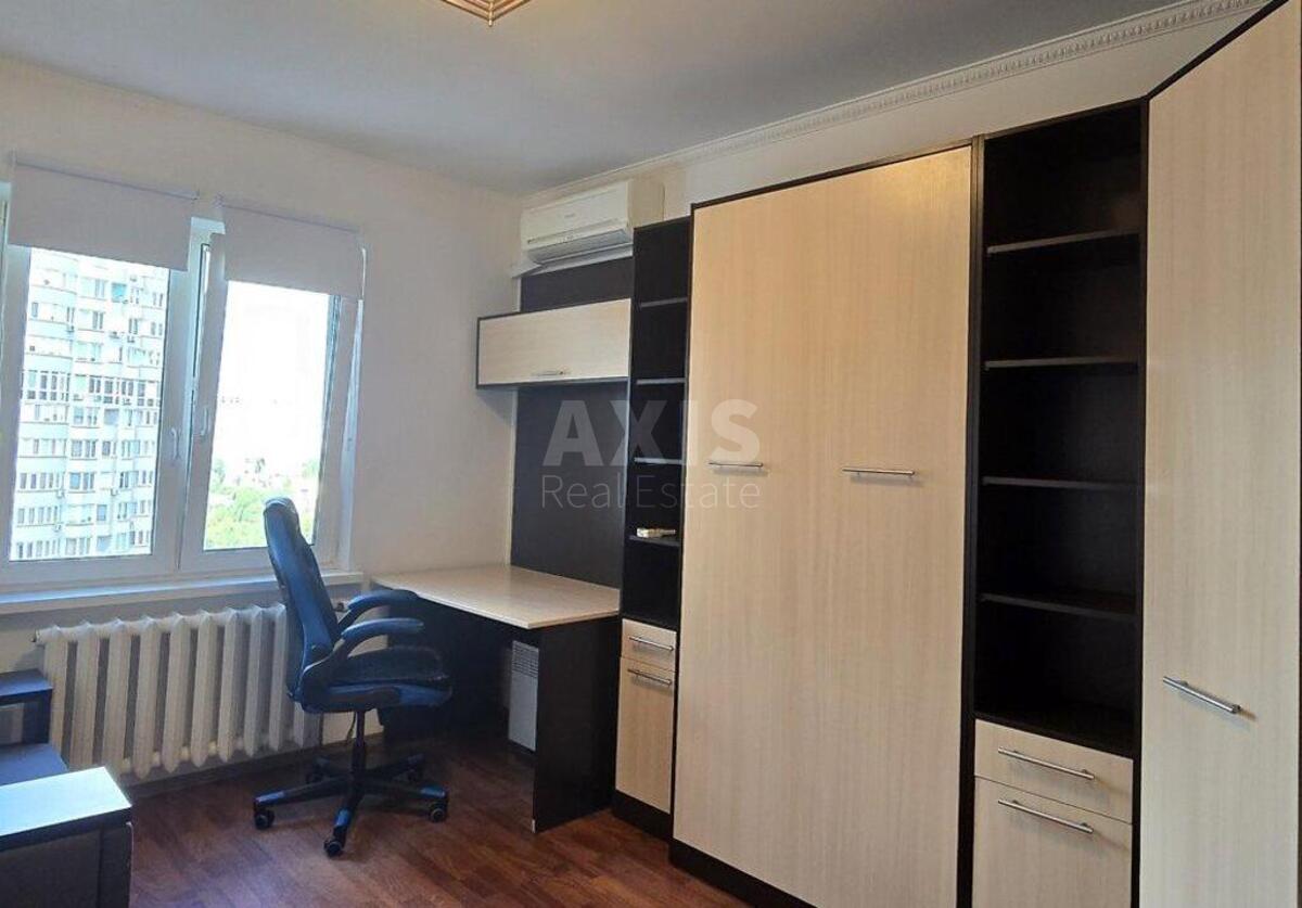 3k apartment vul. Urlivs'ka 19580737