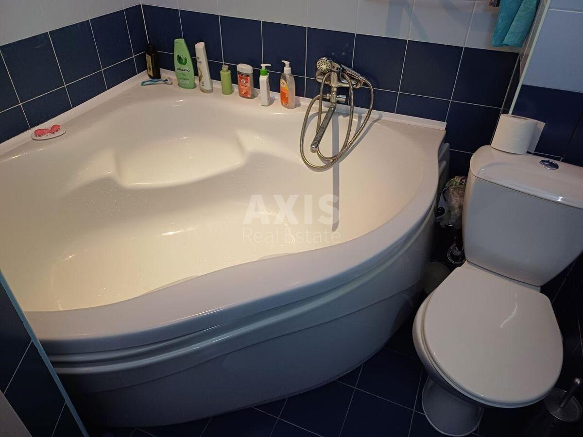 1k apartment vul. Entuziastiv 27617347