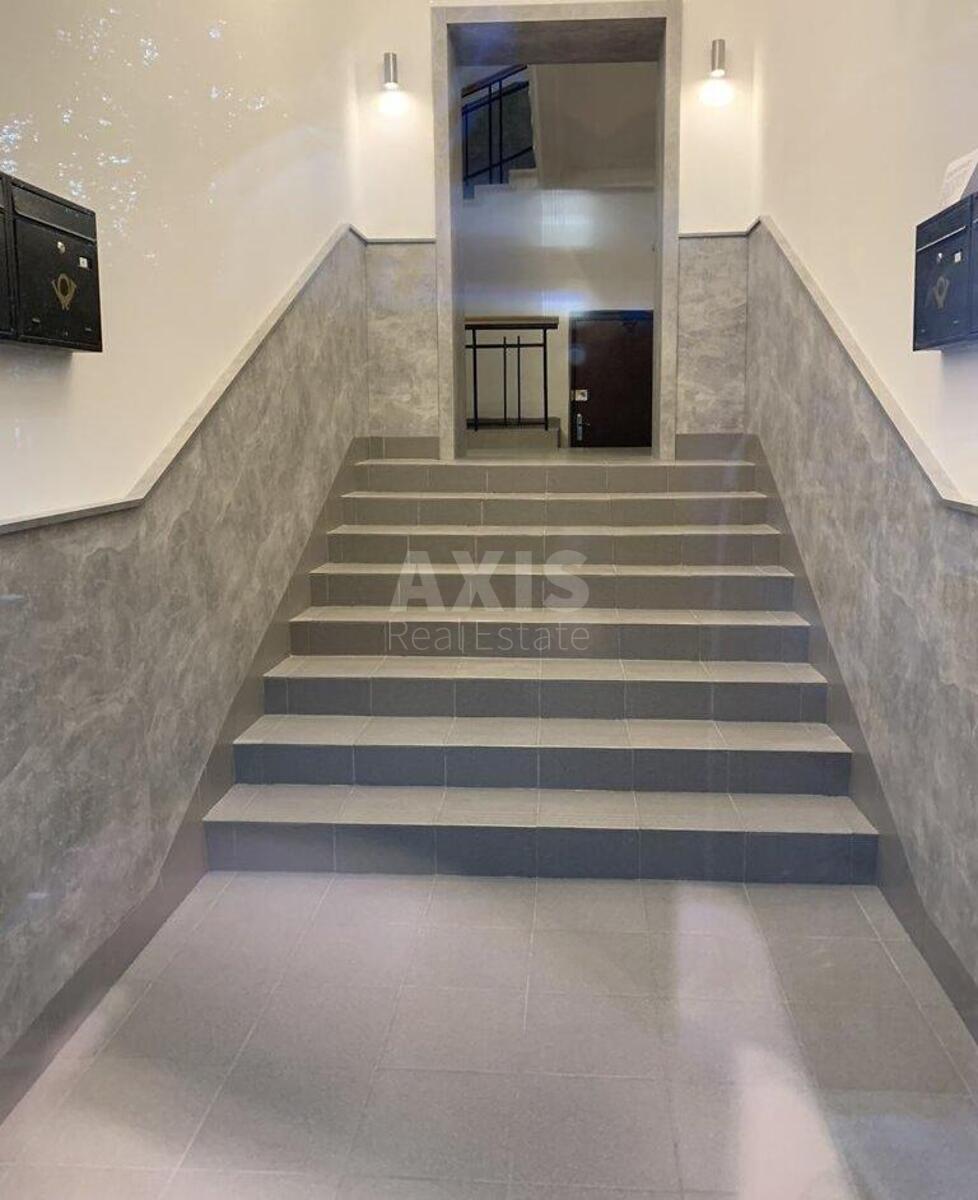Office vul. Bogomol'cja Akademika 7/14, 53m2573948