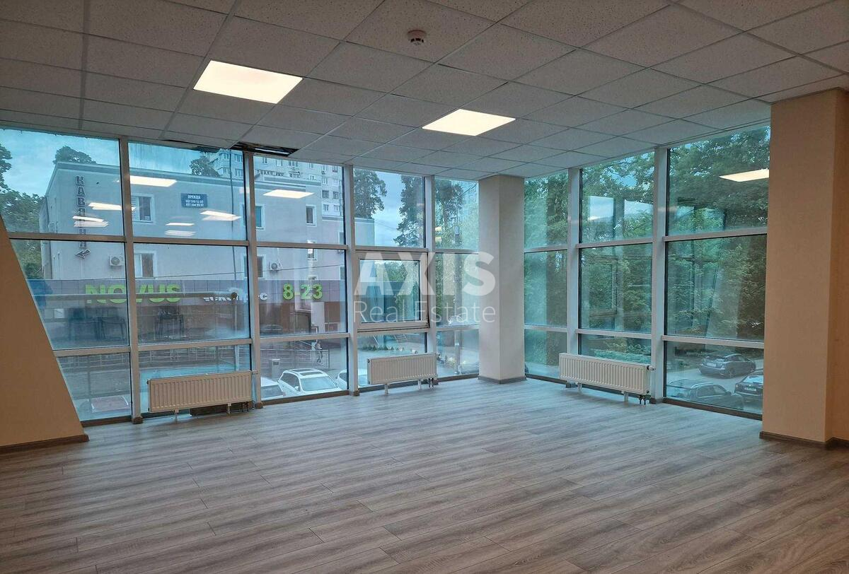 Trade object vul. L'vivs'ka 22, 55m2539662