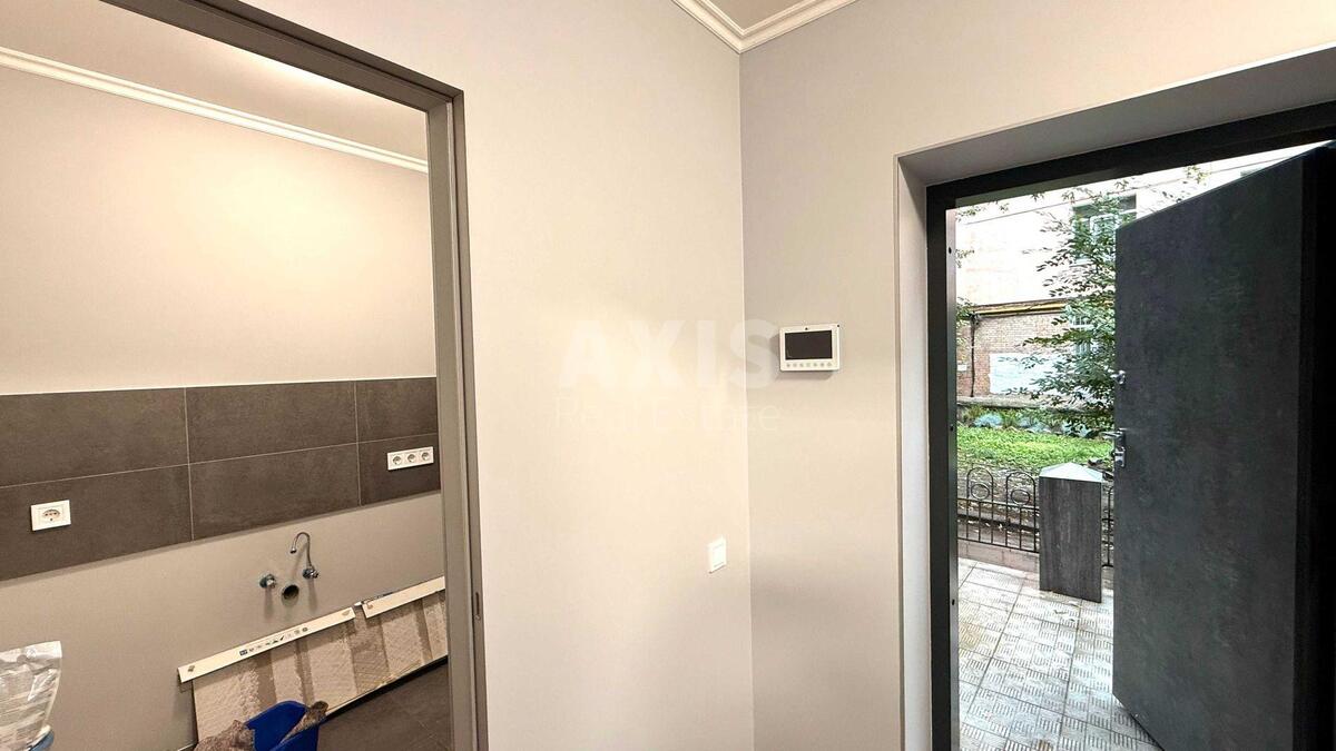Office vul. Kudri Ivana 27, 50m2594335