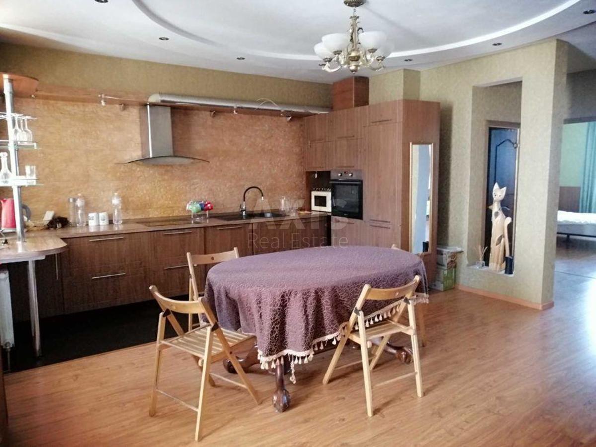 3к квартира ул. Драгоманова 17