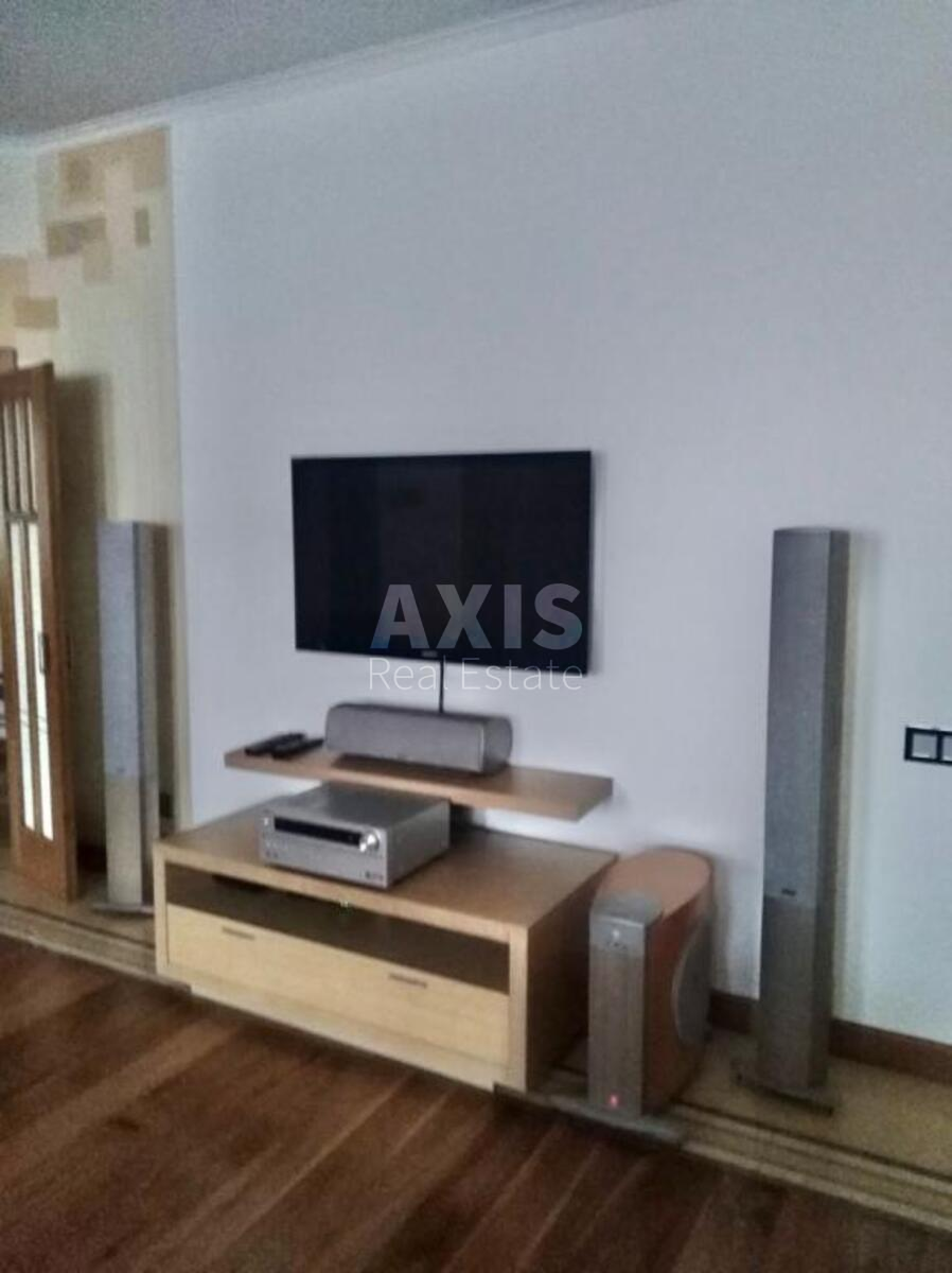 3k apartment vul. Jevgena Konoval'cja 36б0