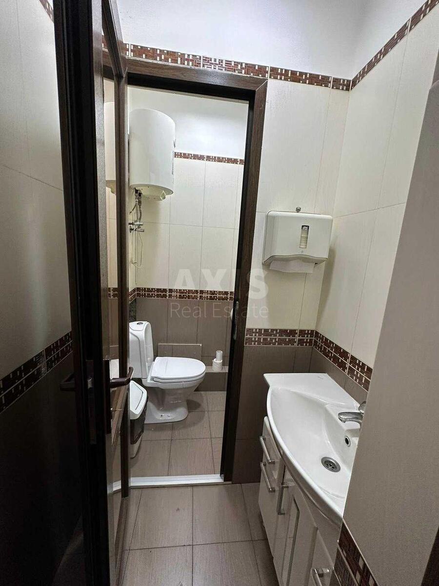 Office vul. Tymoshenka Marshala 21, корп. 6, 200m28